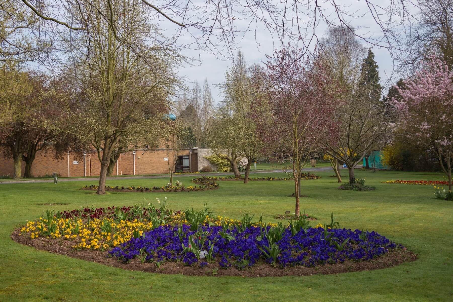 Worcester Crematorium chapel